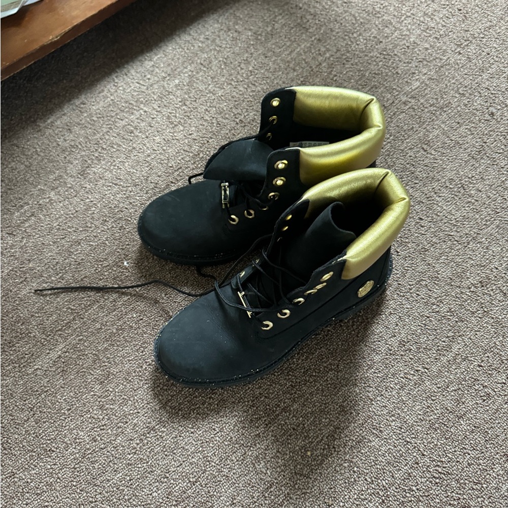Black Timberland Boots